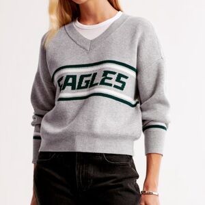 Abercrombie & Fitch Philadelphia Eagles LuxeLoft V-neck Sweater
